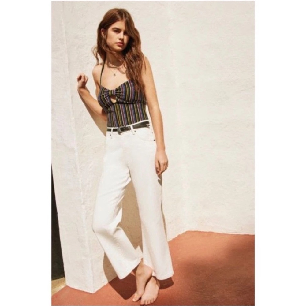 Urban Outfitters X Wrangler White Hi Bells Jeans Size 26